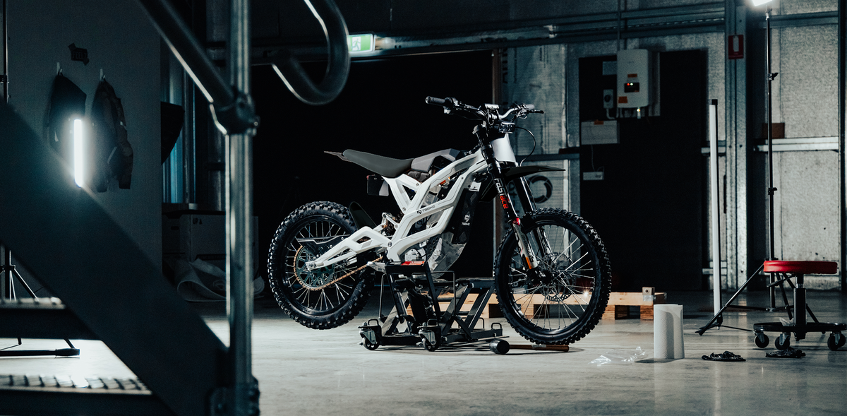 79Bike GT 16000W 72V Electric Dirt Bike - Off-Road Adult Electric Motorcycle, 59MPH Top Speed, 120KM Range, Full Suspension